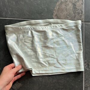 Holographic tube top